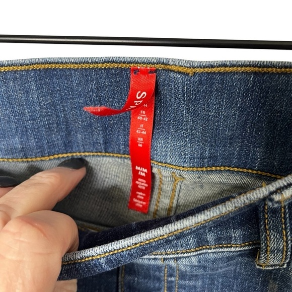 Spanx EveryWear Flare Jeans Size Medium High Waist Limited Edition 20327Q - Picture 5 of 7